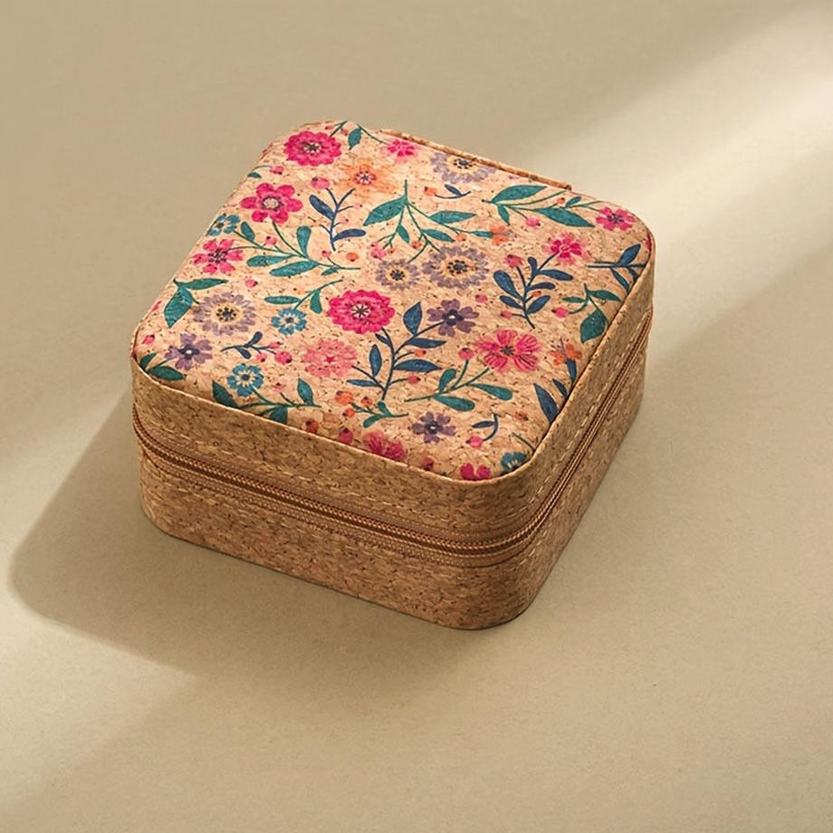 Only-bags.store  Vintage-inspirierte Schmuckschatulle mit Holzmaserung - kompakter, quadratischer Organizer mit mehreren Fächern für Ringe und Ohrringe, Aufbewahrungslösung mit Reißverschluss und Stoffauskleidung 