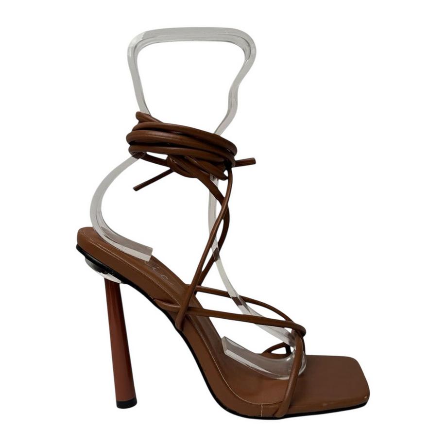 Chic Sandales en cuir à talon aiguille et bout carré  