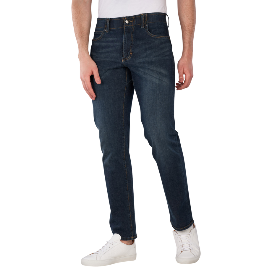 Lee Extreme Motion Tapered Fit Jeans  