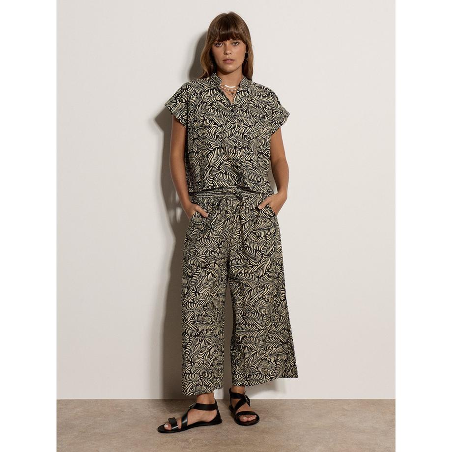 APRICOT Une jupe-culotte en coton à imprimé feuilles  