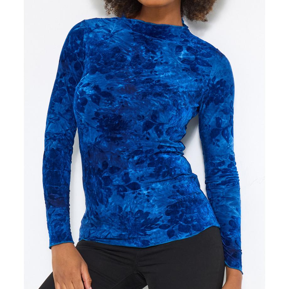 Joe Browns Enges Shirt mit winterlichem Flockdruck  