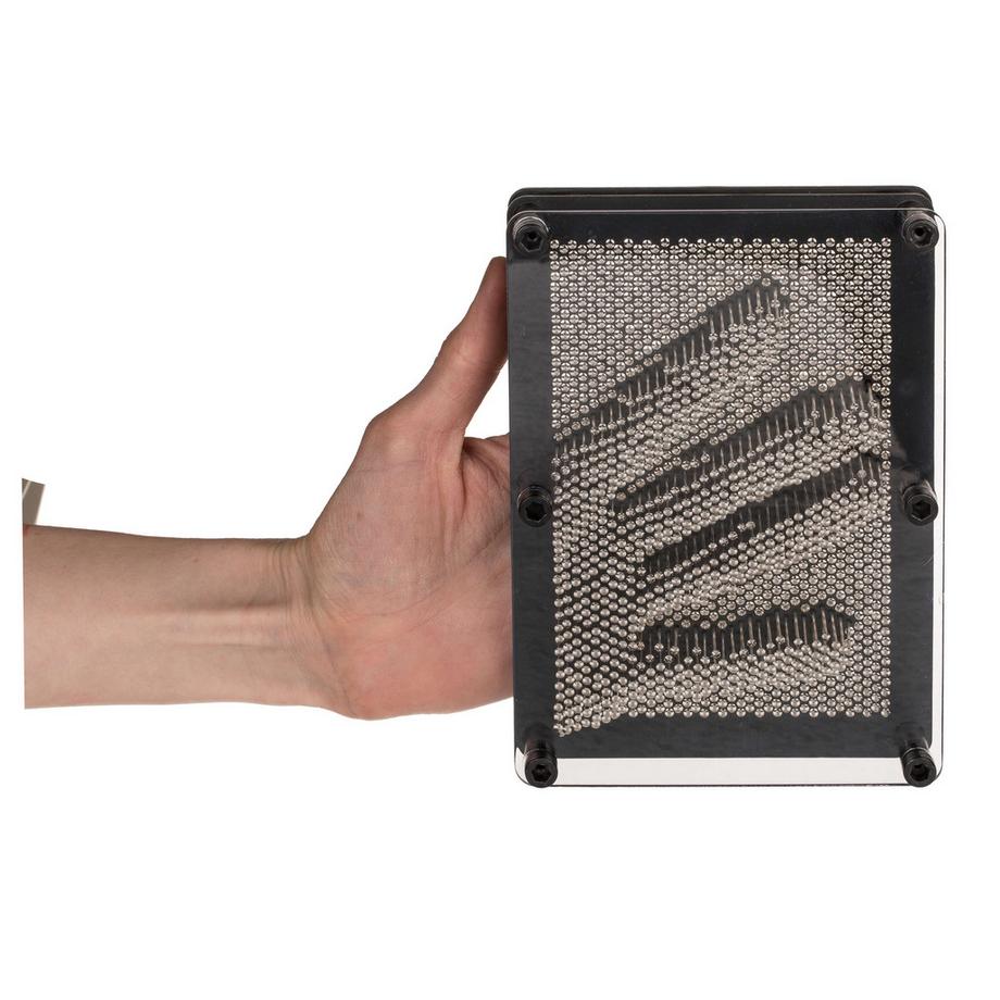 Out of the blue  Pinpression jeu de clous 19 x 14 cm 