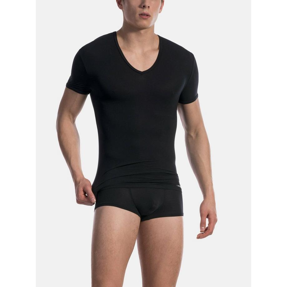 Großes T-Shirt mit V-Ausschnitt RED0965