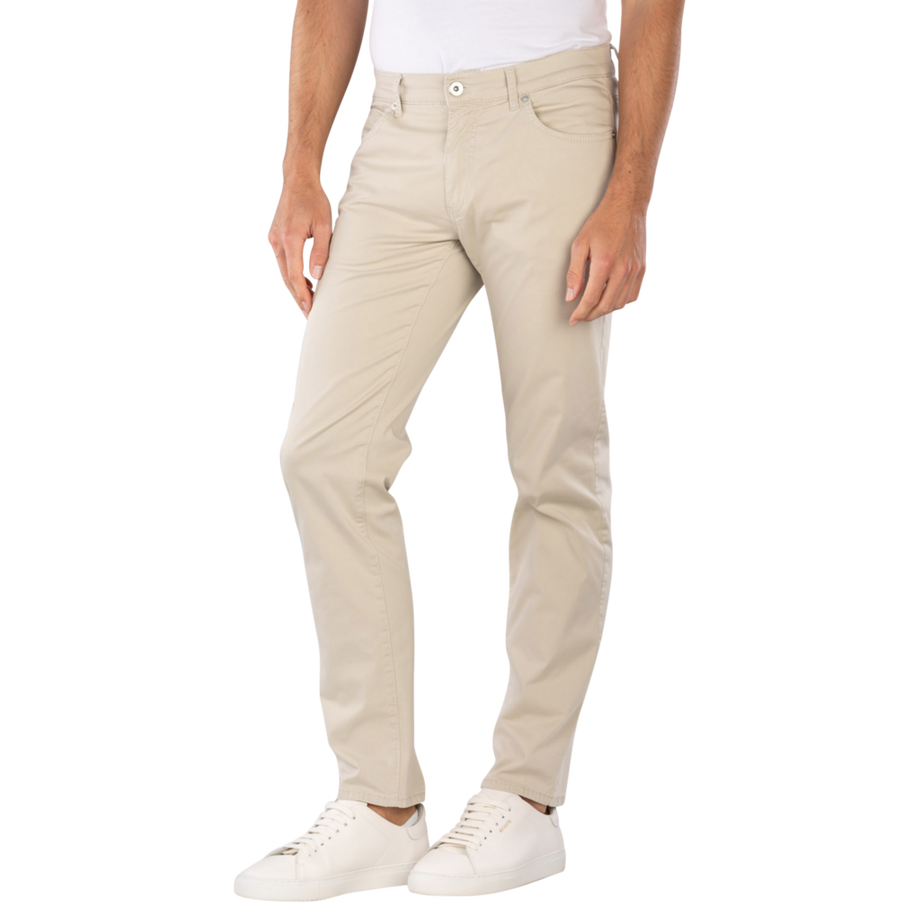 BRAX Cadiz 5-Pocket Straight Fit Hose  