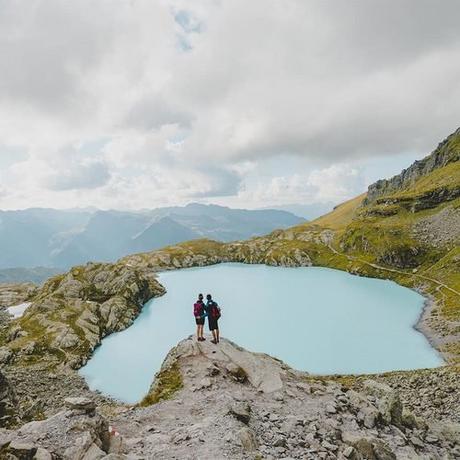 Geschenkidee  Kulinarik-Wanderung 5-Seen-Picknick Pizol (für 2 Personen) 