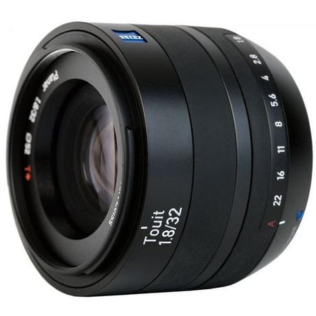 Carl Zeiss  Carl Zeiss Touit 1.8/32 Planar T* (Sony E) 
