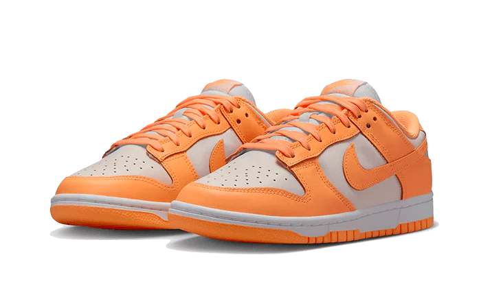 NIKE  Dunk Low Peach Cream 