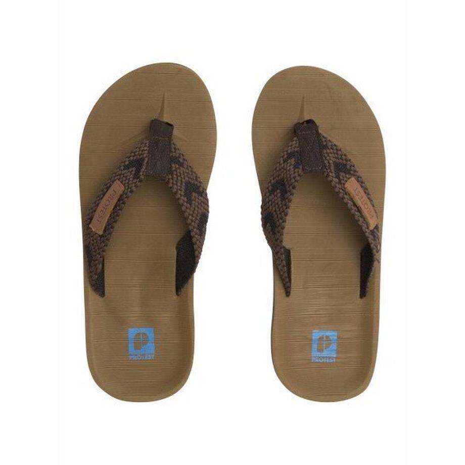 PROTEST  Sandalen Haiti 