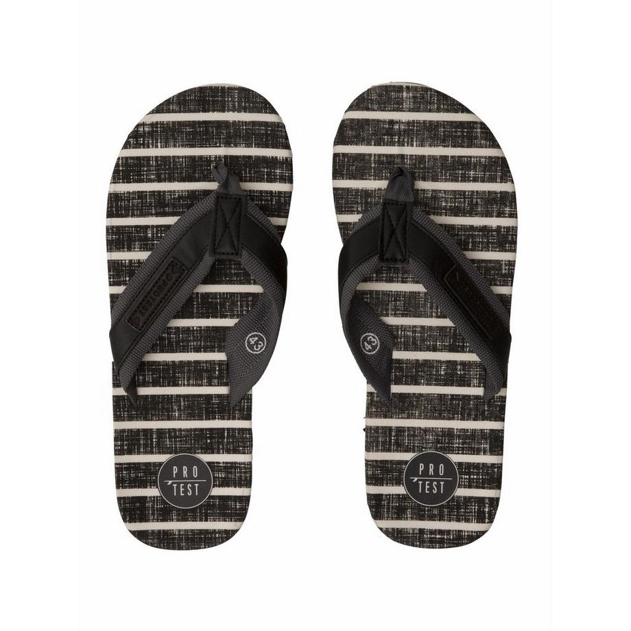 Sandali Protest Jaxson