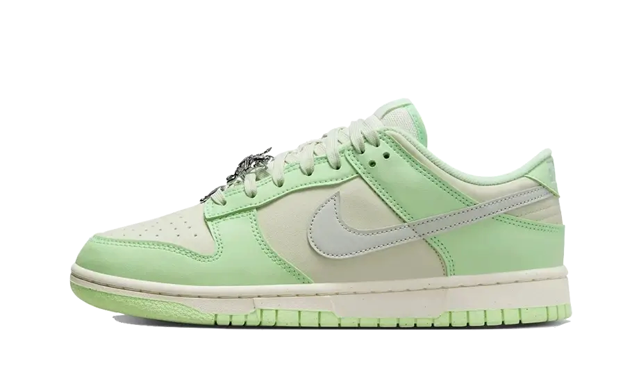 NIKE  Dunk Low SE Next Nature Sea Glass 