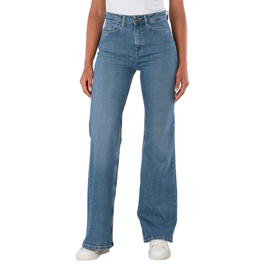 Willa Flare Fit