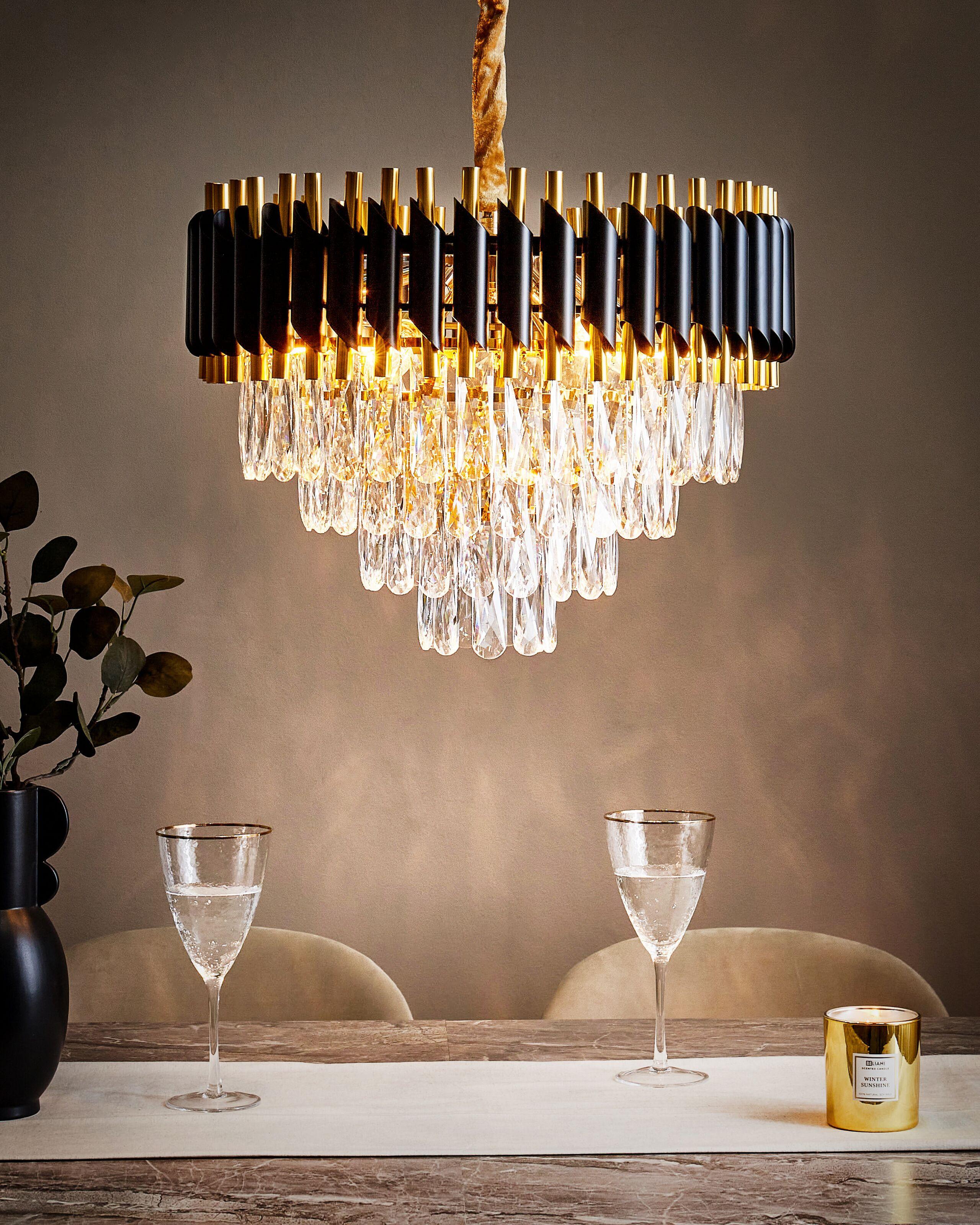 Beliani Kronleuchter aus Eisen Glamourös ABELLAS  