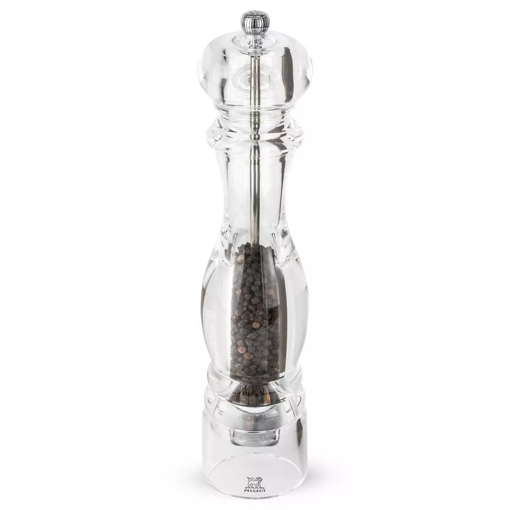 Elongated and generous, the Nancy 30 cm pepper mill is impressive in the lightness of its design and the transparency of its material. Once filled with peppercorns, it captures everyone's attention and stimulates the appetite. Nancy