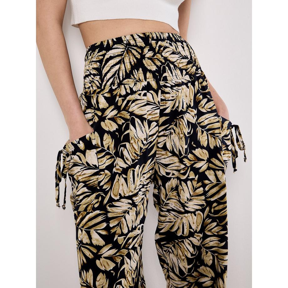 APRICOT Tropical Leaf Print Tapered Joggers  