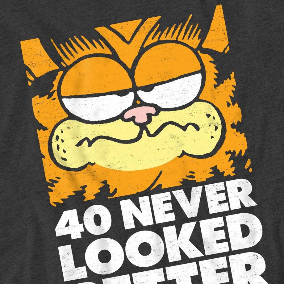 Garfield T-Shirt 40 Looks  