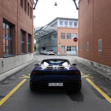 Lamborghini Huracan Spyder 2022 fahren - 12 Stunden (für 1 Person)