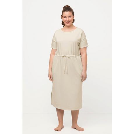 Ulla Popken  Robe d'intérieur en molleton, coupe oversize. Col rond et manches courtes. 