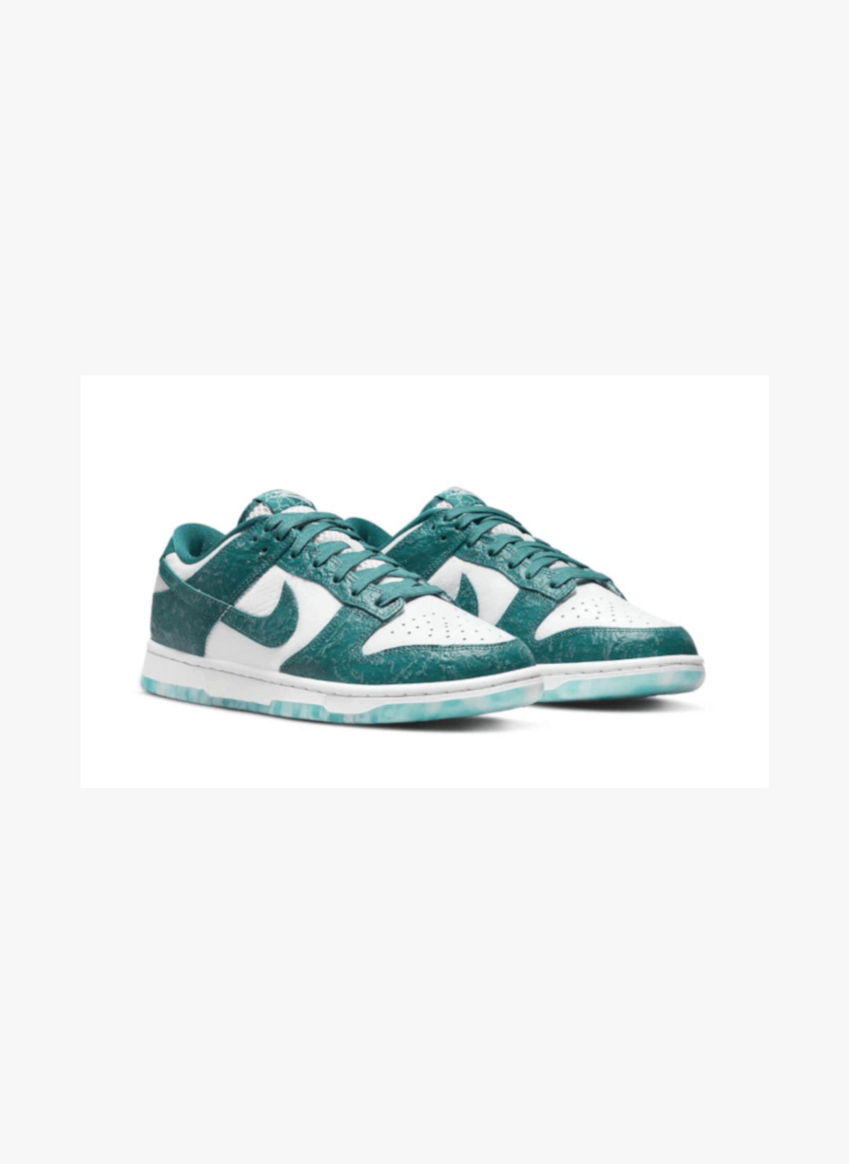 NIKE  Dunk Low Ocean 