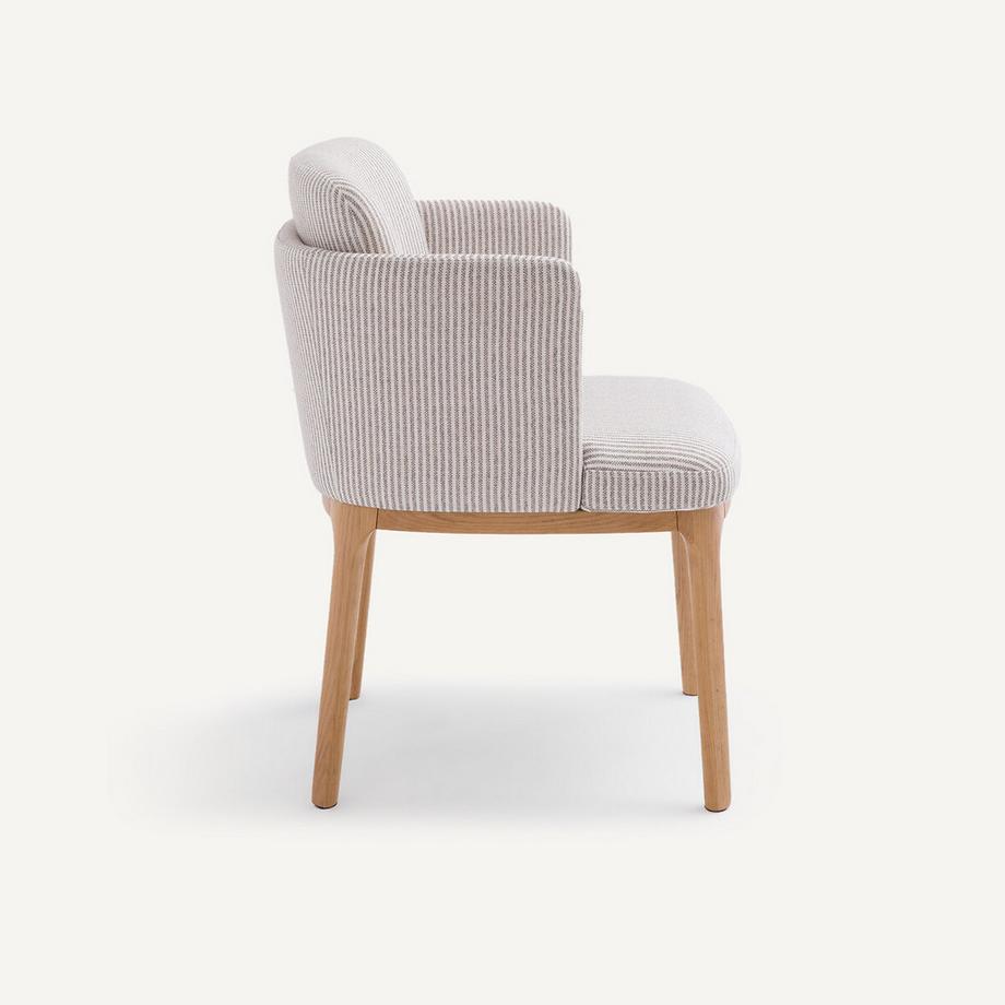 AM.PM Tischsessel Fussgestell aus Eiche und Stoff Jabote  