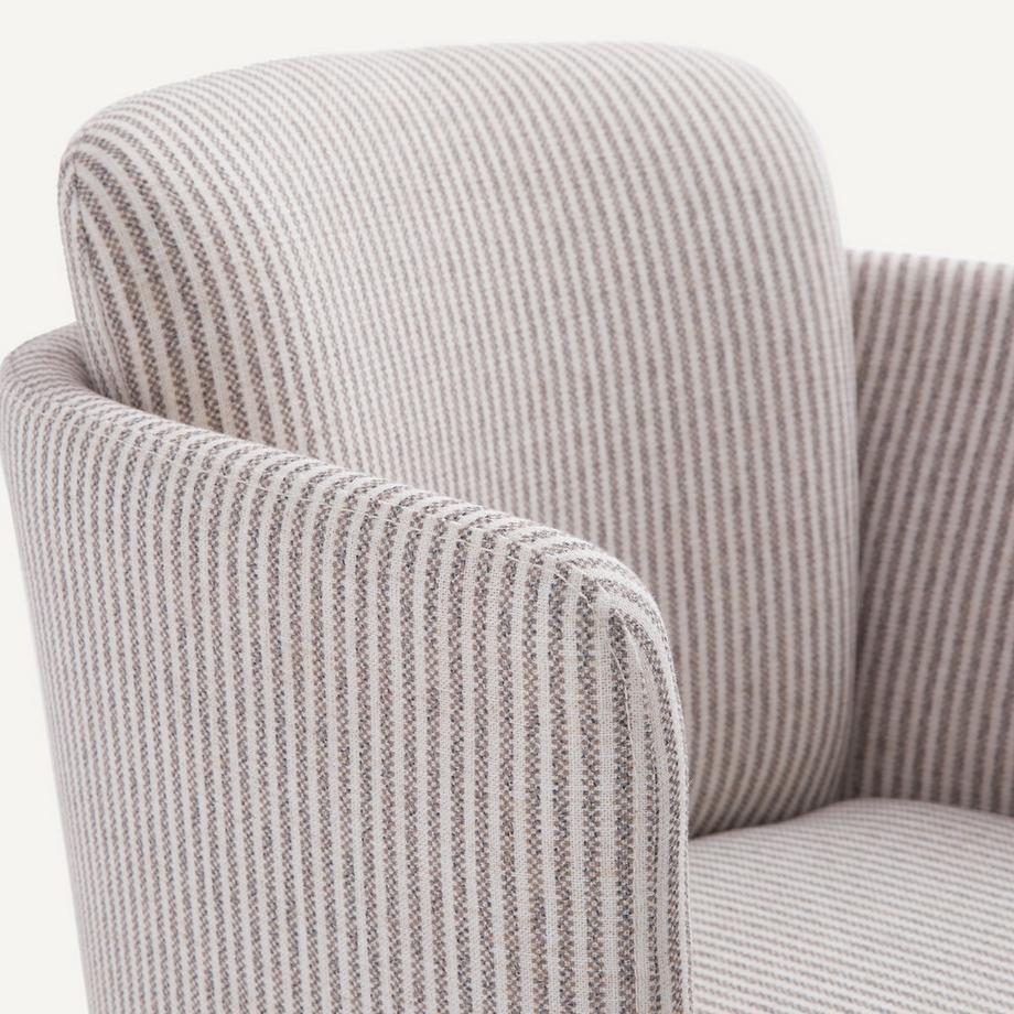 AM.PM Tischsessel Fussgestell aus Eiche und Stoff Jabote  