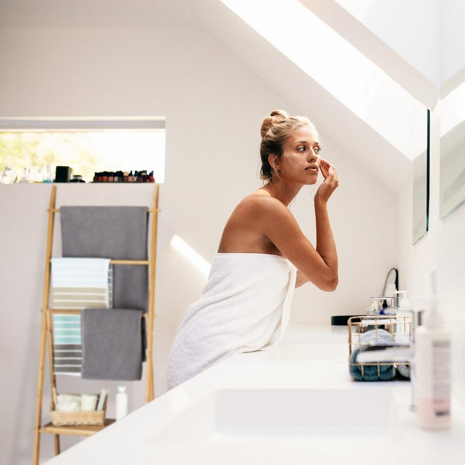 B2X Portasciugamani pieghevole in bambù  