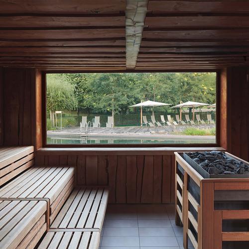 Geschenkidee  Forfait "Un jour en duo" avec massage, bain et sauna de la tour de forage (pour 2 personnes) 