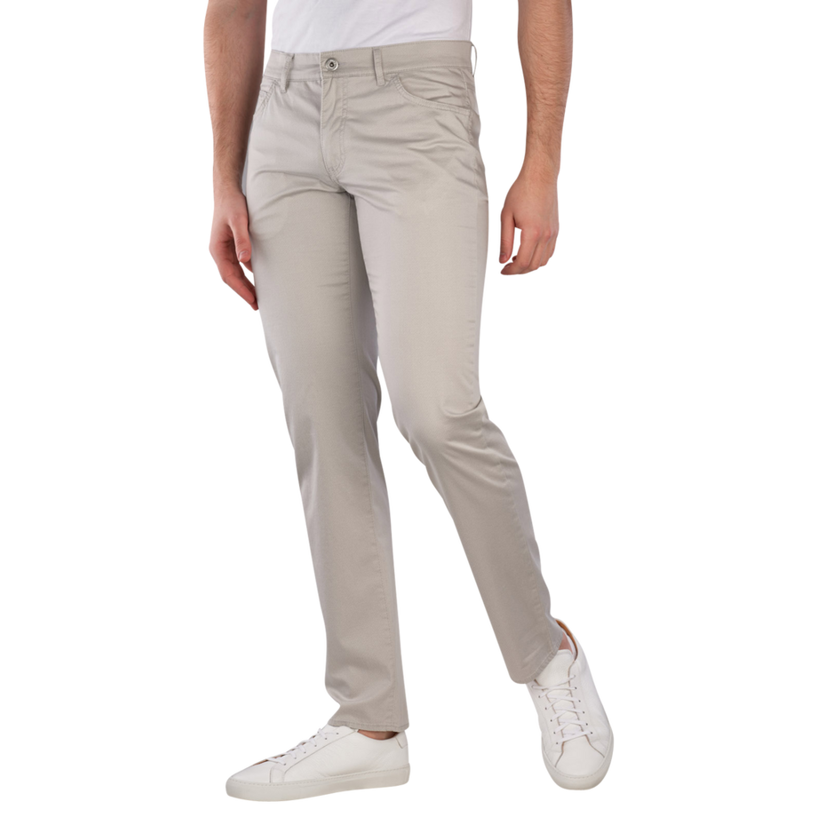 BRAX Cadiz 5-Pocket Straight Fit Ultra Light Pantalon  