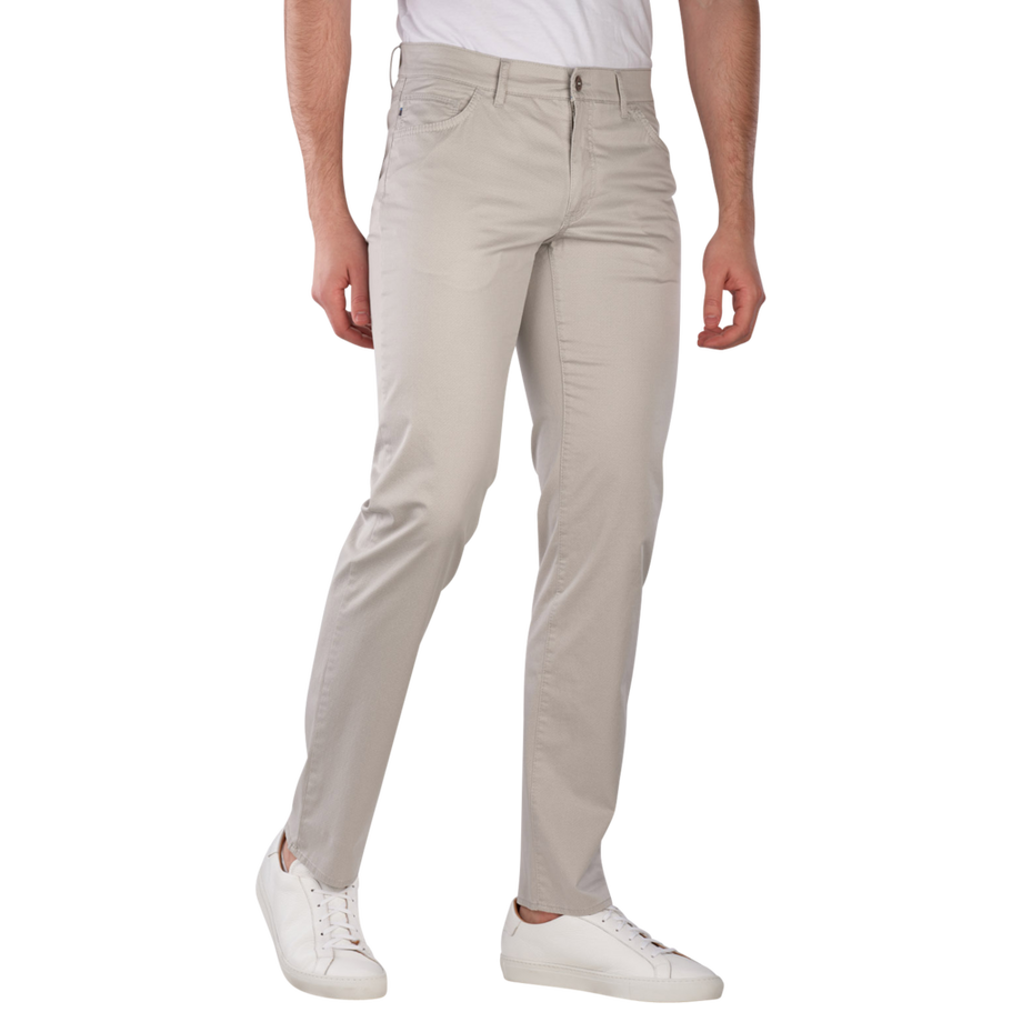 BRAX Cadiz 5-Pocket Straight Fit Ultra Light Pantalon  