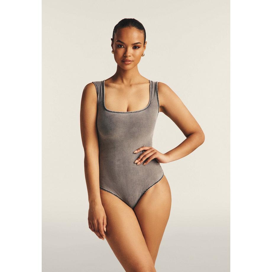 FREDDY S25WTWY3 Ärmelloser Body mit eckigem Ausschnitt  