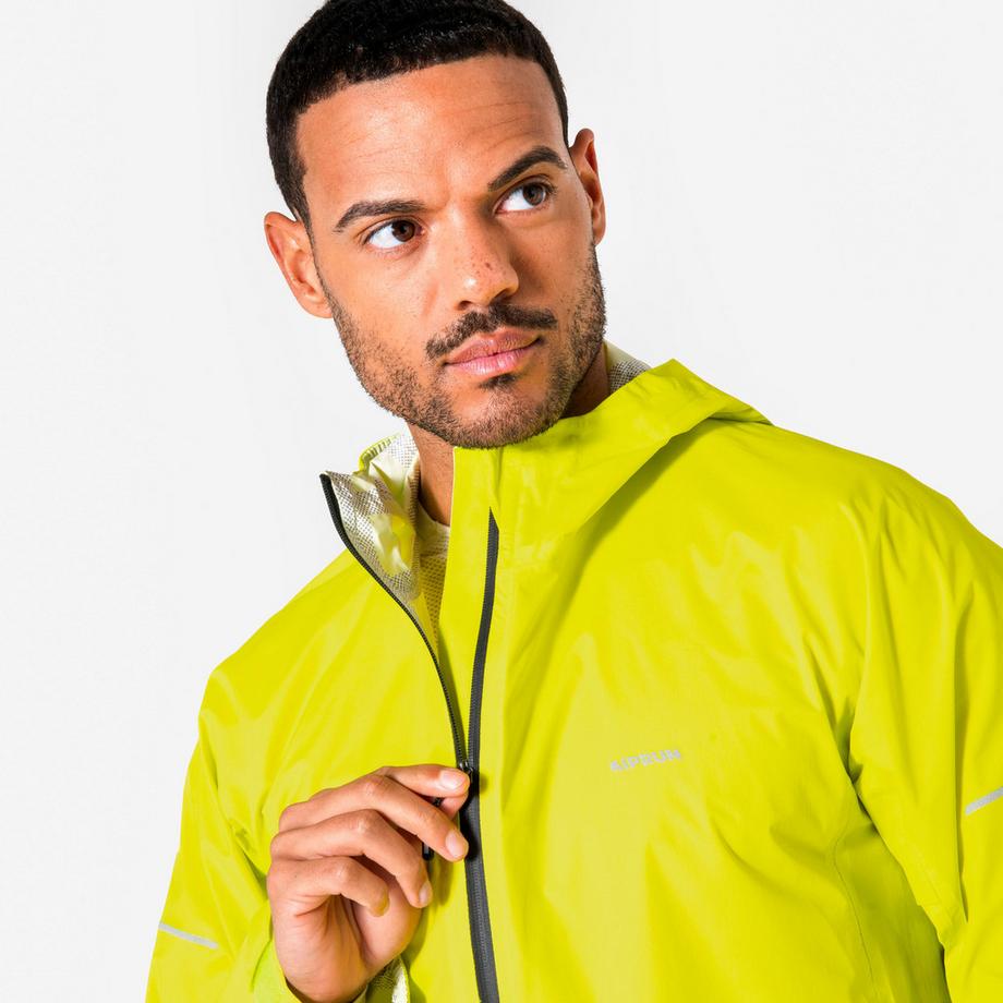 KIPRUN  Wasserdichte und atmungsaktive Laufjacke für Männer, Kiprun Run 900 Grün 