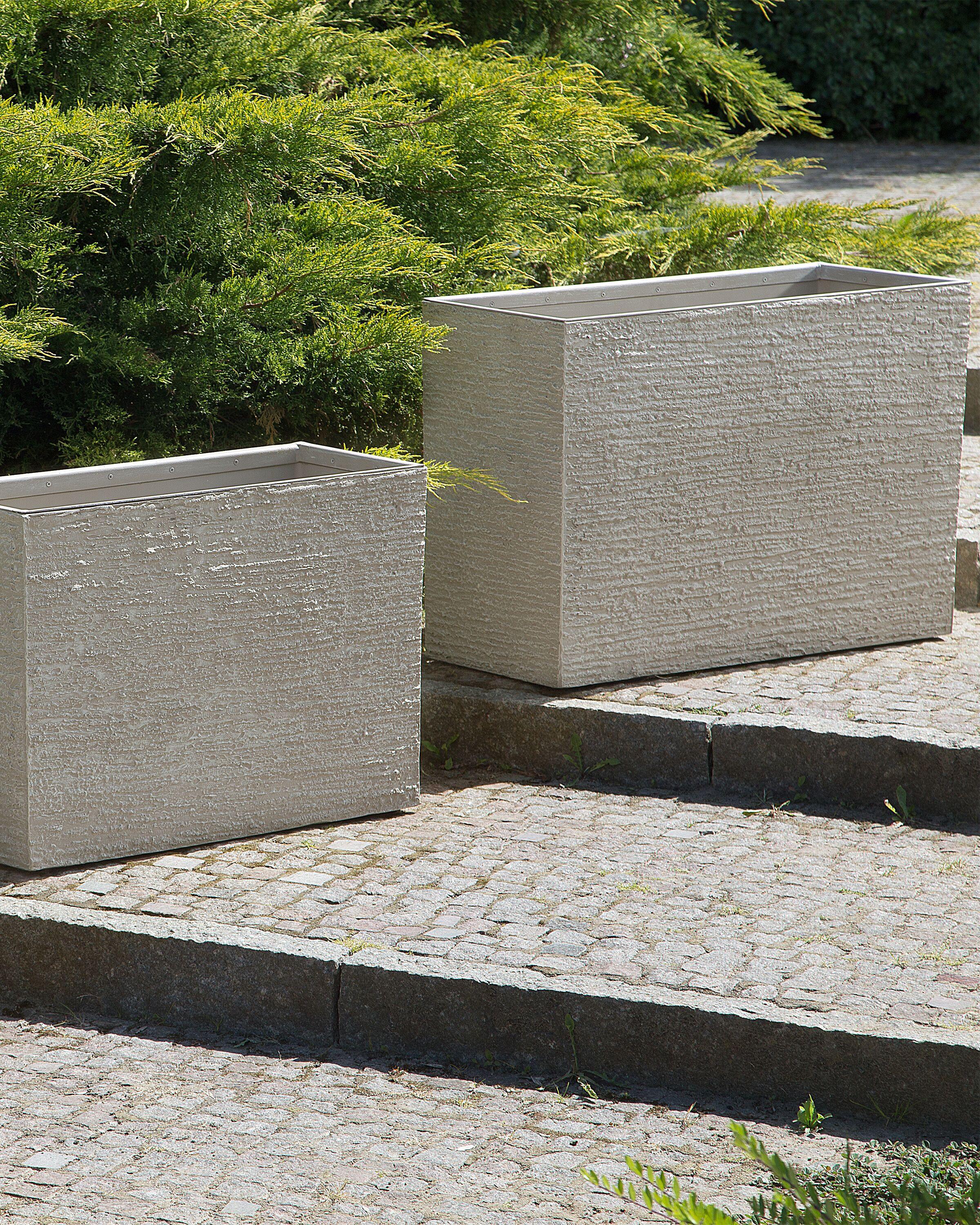 Beliani Blumenkübel aus Steingemisch Rustikal EDESSA  