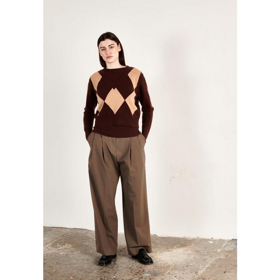 Studio Cashmere8 HANA 7 Motif Losanges Sans Manches Col V Pull  