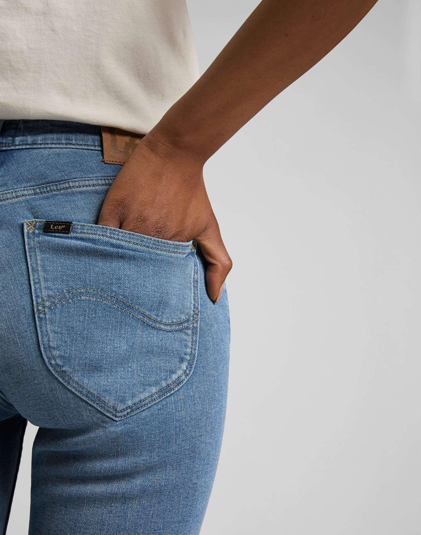 Lee Marion Jean Droit  