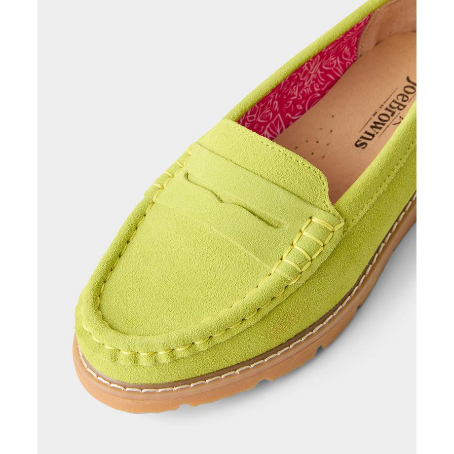 Joe Browns Auffällige Veloursleder Loafer  