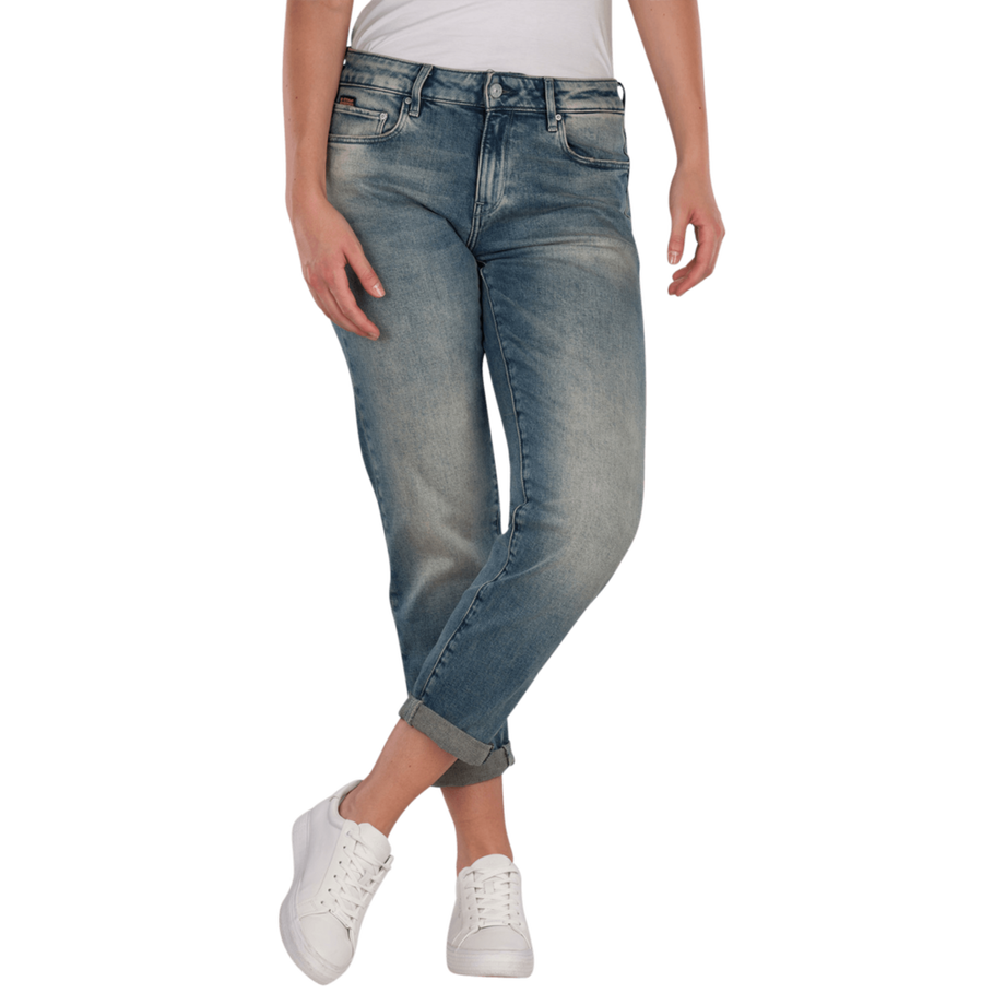 Kate Jeans Boyfriend