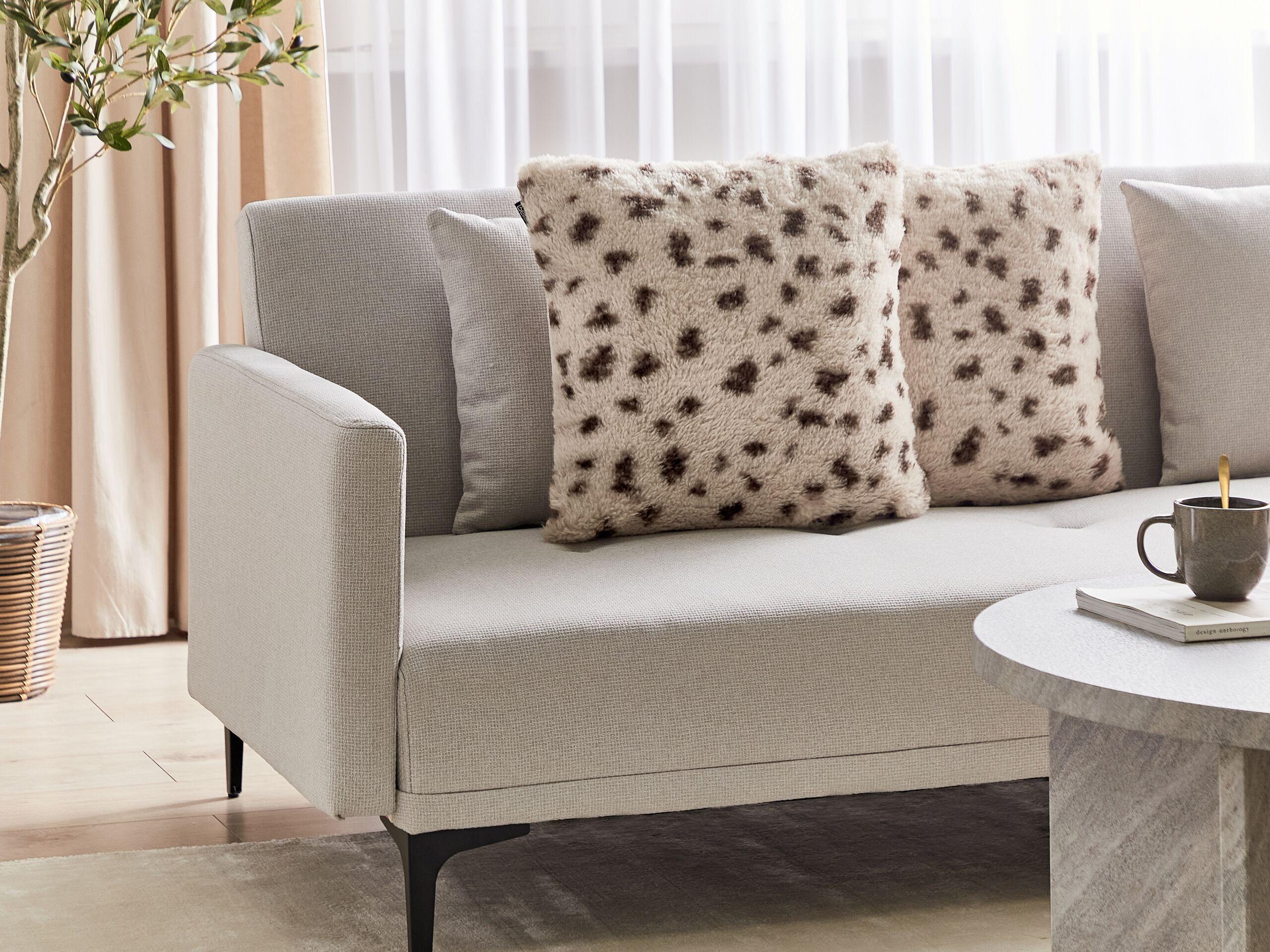 Beliani Lot de 2 coussins décoratifs en Fourrure synthétique Traditionnel KASRA  