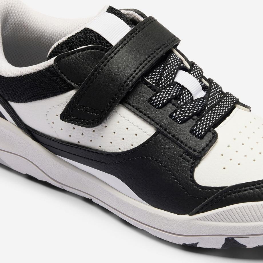 DECATHLON  Chaussures de sport enfant robustes pour tous les usages 