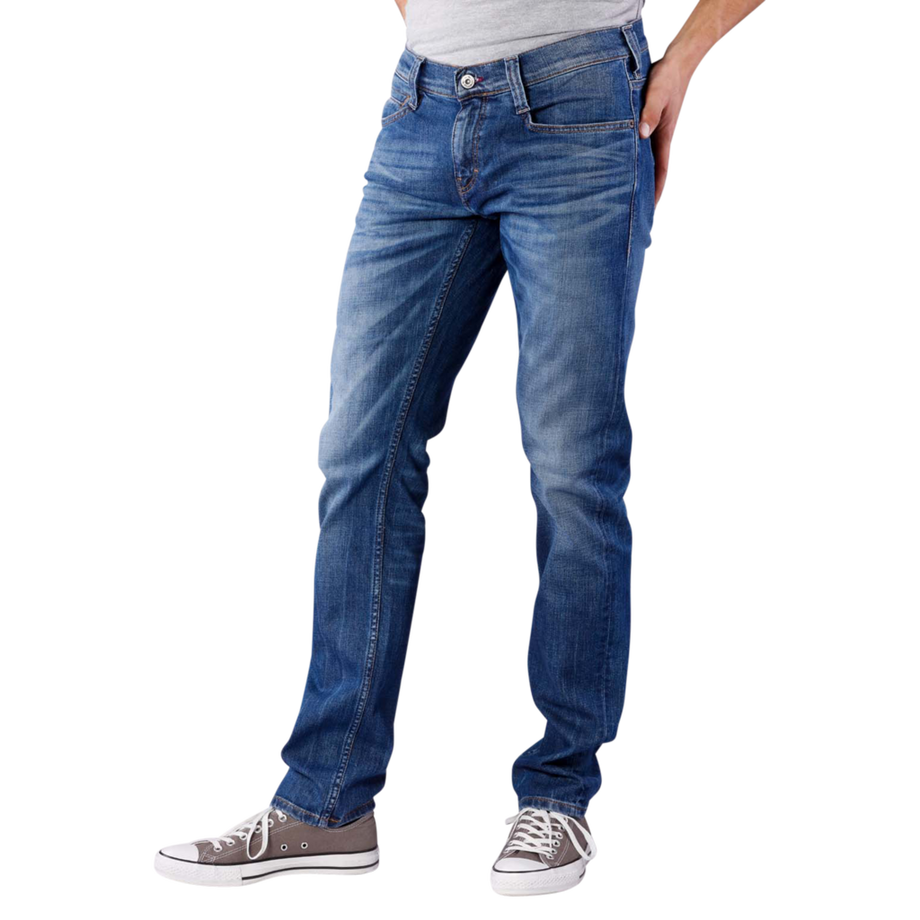 Mustang Oregon Tapered Fit Jeans  