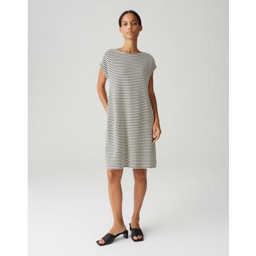 Strickkleid Warua gerader Schnitt