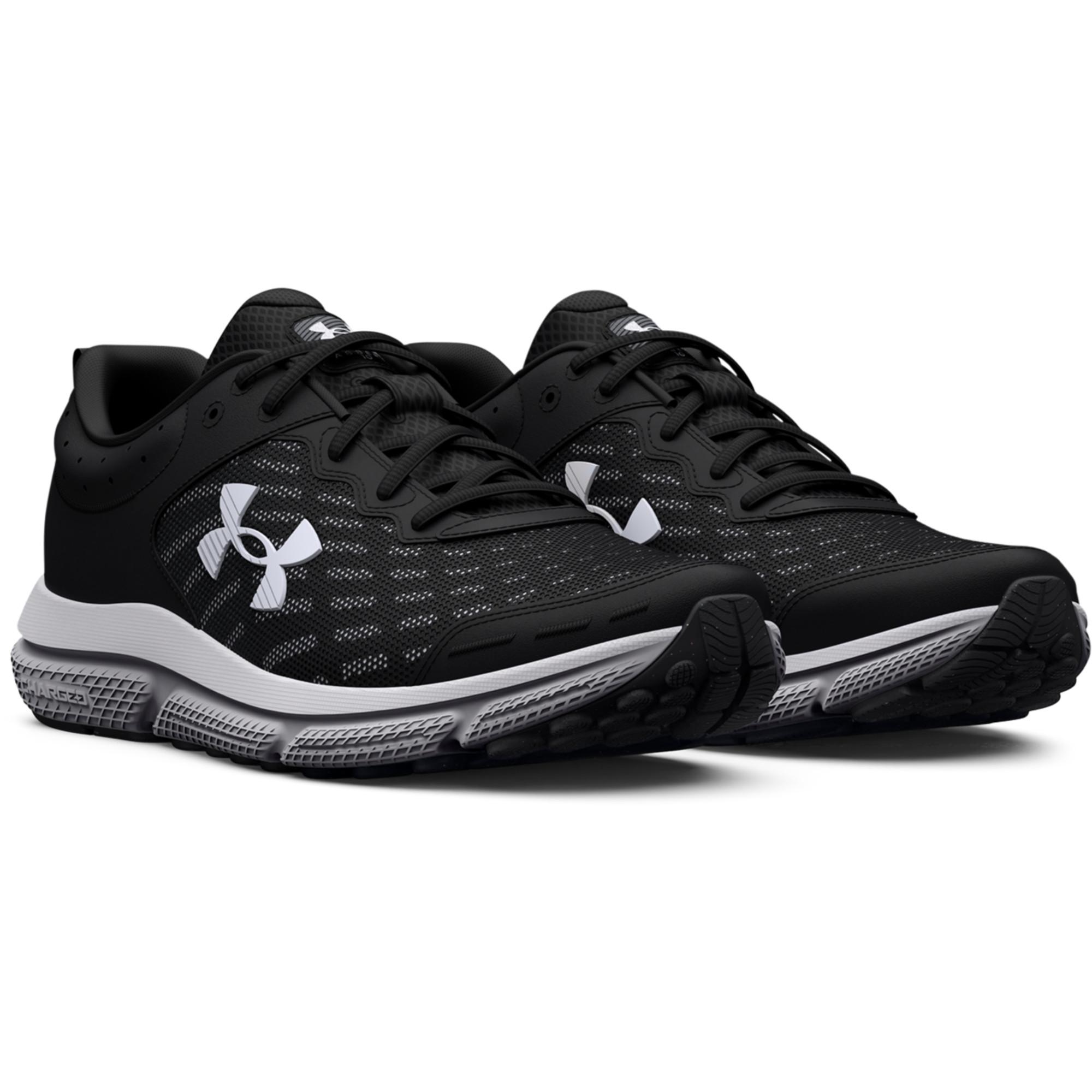 UNDER ARMOUR  chaussures de running  charged assert 10 