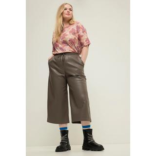 Studio Untold  Culottes in similpelle con taglio della gamba ampio e cintura elastica 