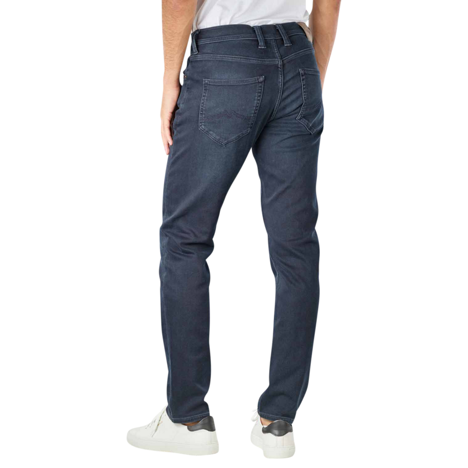 Mustang Oregon Tapered Fit Jeans  