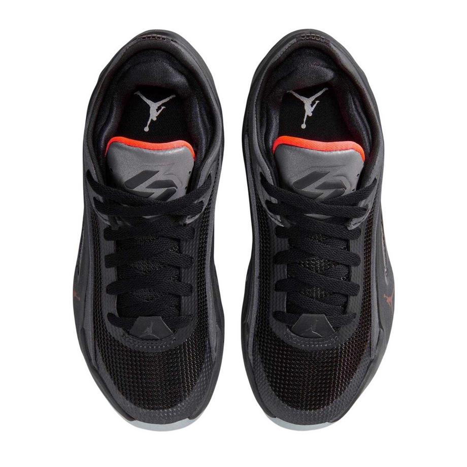 NIKE Chaussures De Basket Luka  