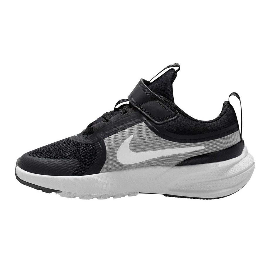 NIKE Star Runner 5 Sneaker  