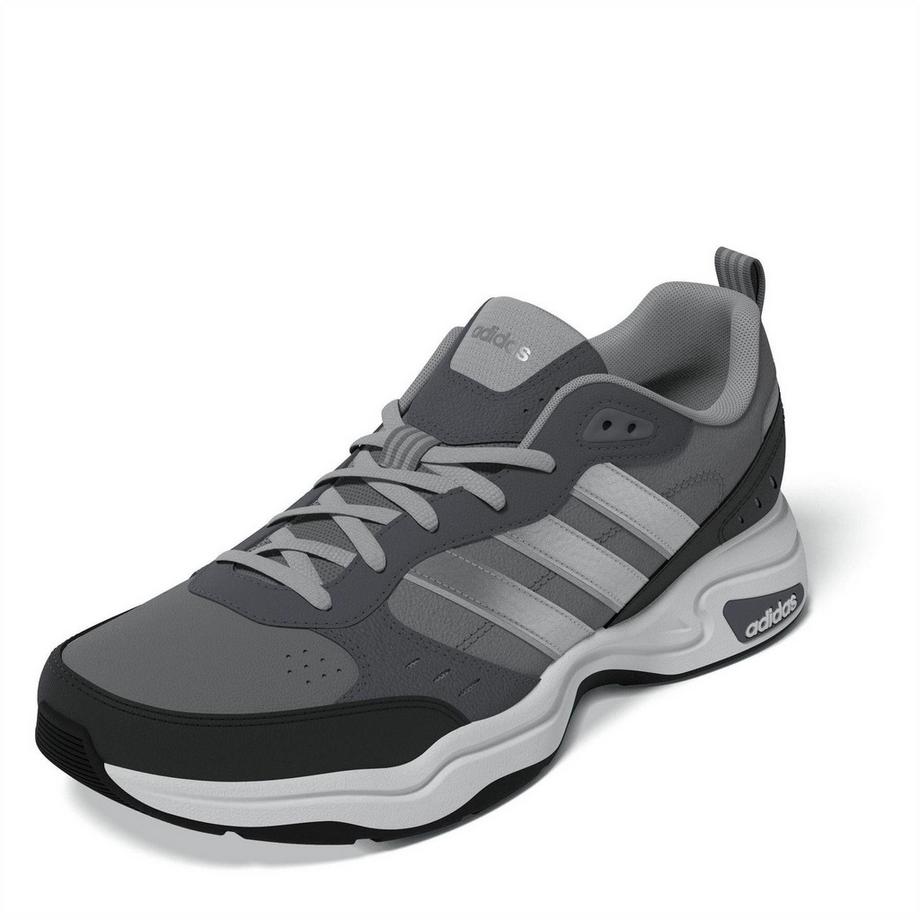 adidas Chaussures Strutter Cuir Revêtu  