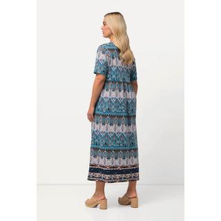 Ulla Popken Robe Maxi Col Rond Manches Courtes Ligne A  
