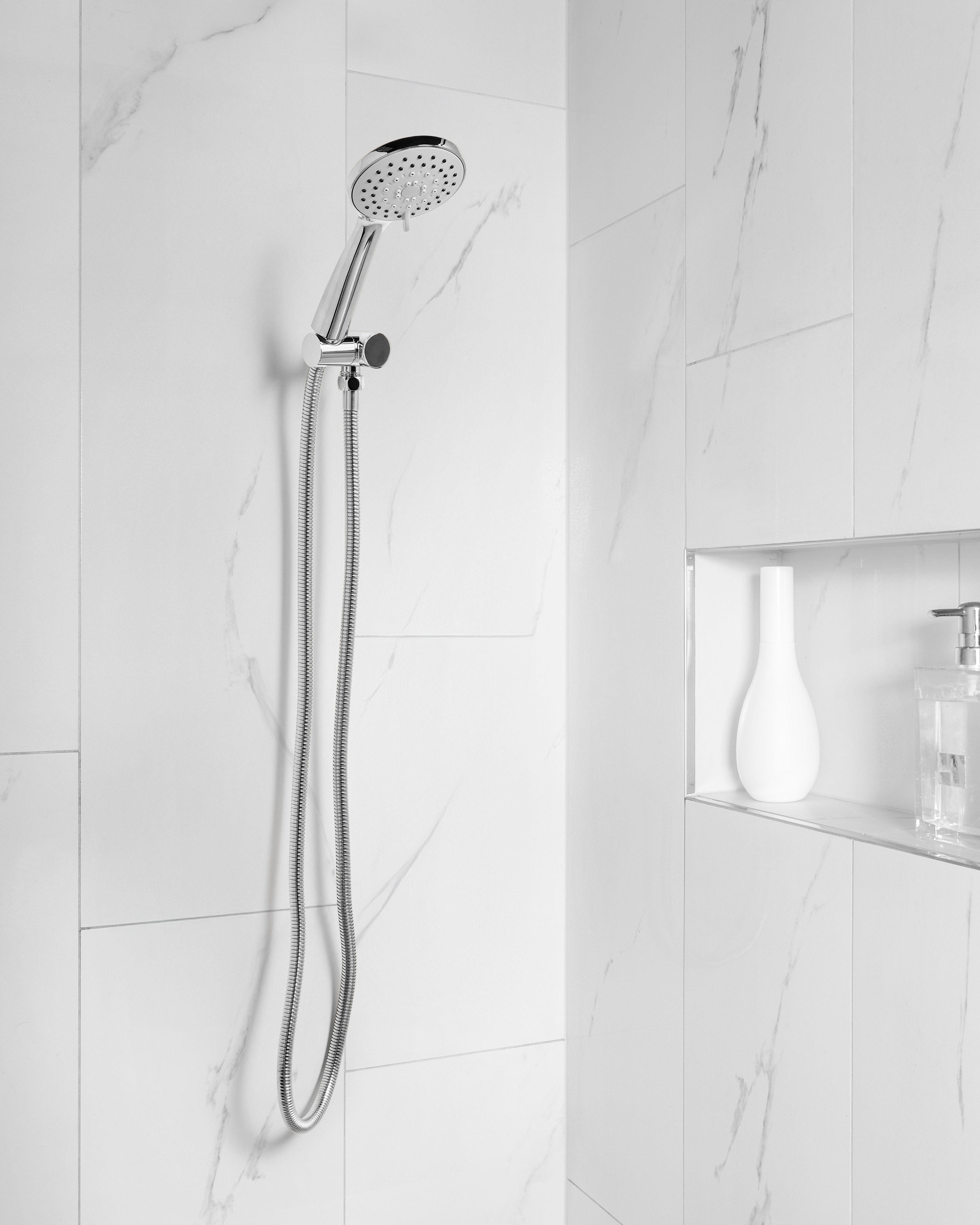 Beliani Kit doccia con soffione e flessibile en ABS (materiale sintetico resistente) Classico TAMUSHAL  