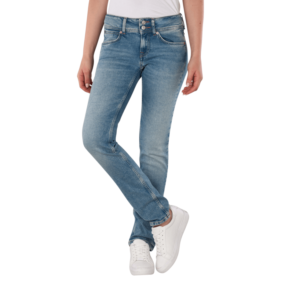 Venus Slim Fit