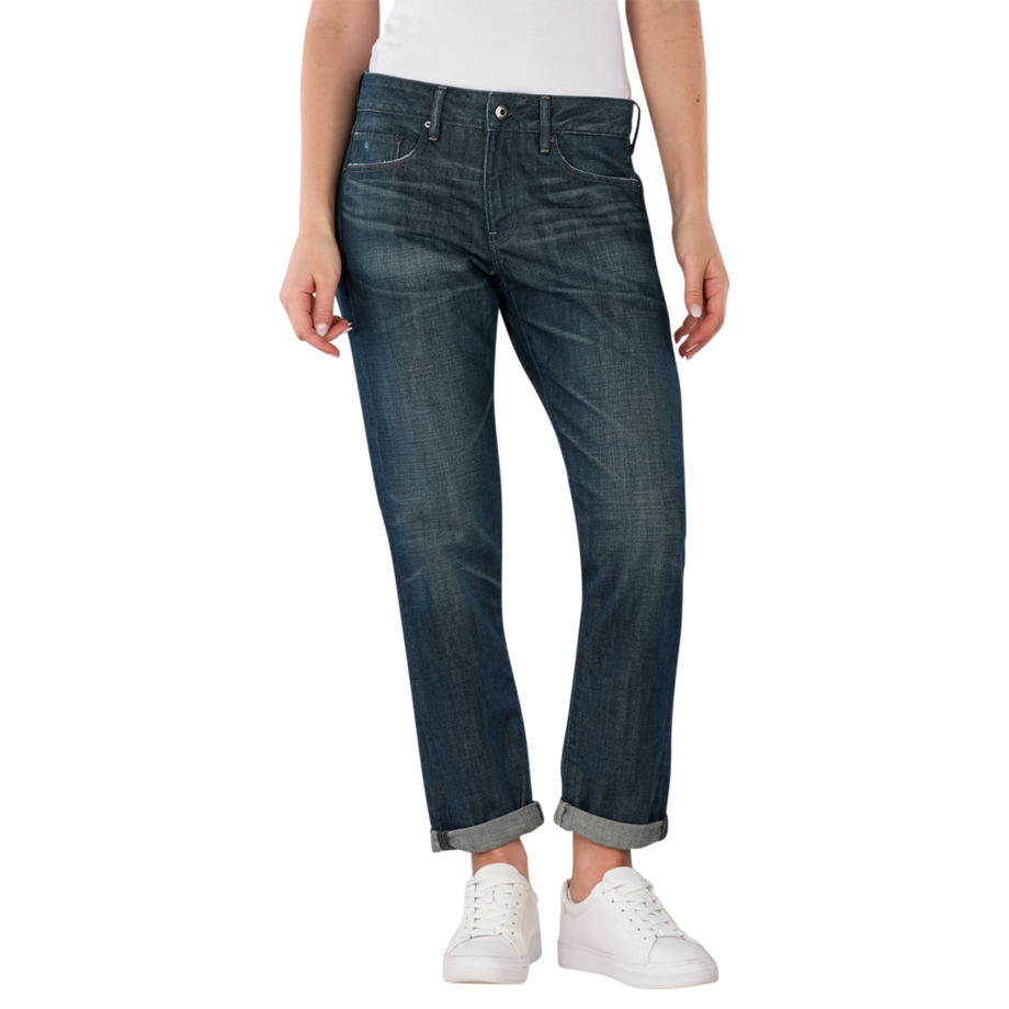 Kate Jeans Boyfriend