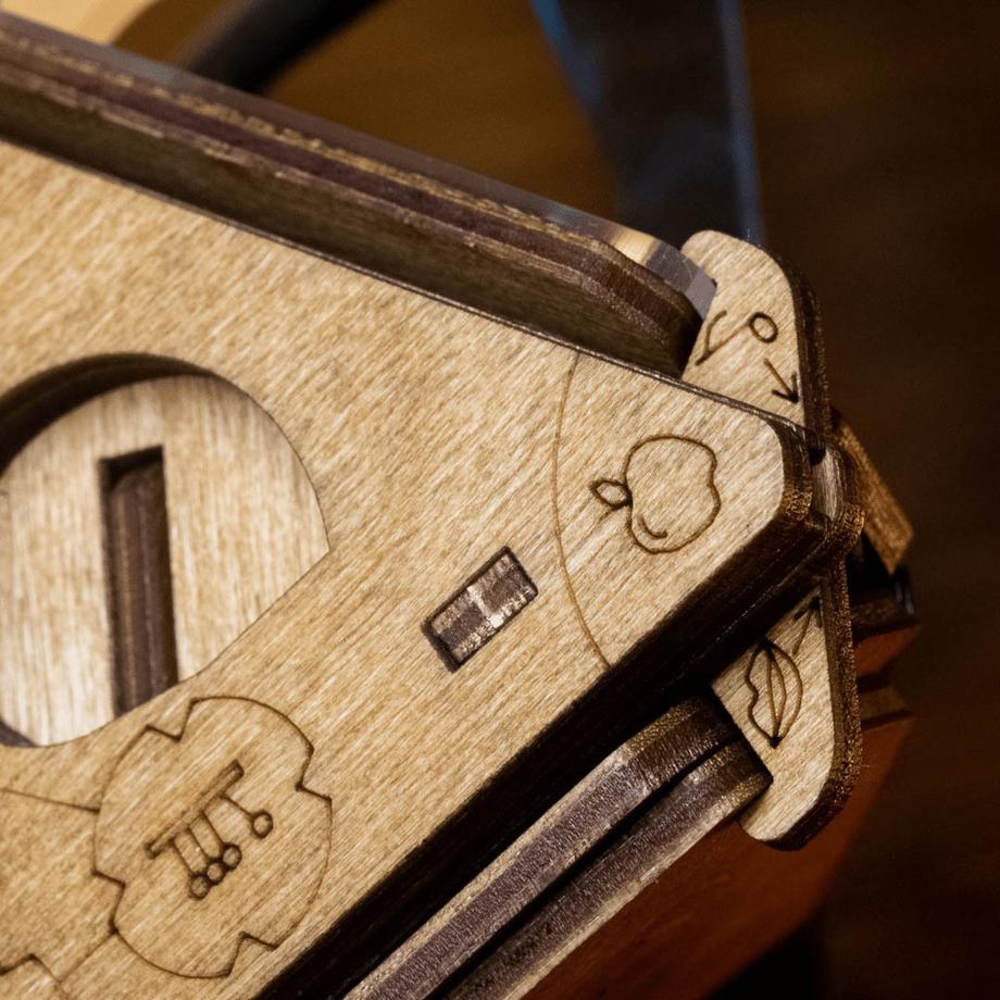 Puzzle Potato  Anti Gravity Box - Knobelbox 